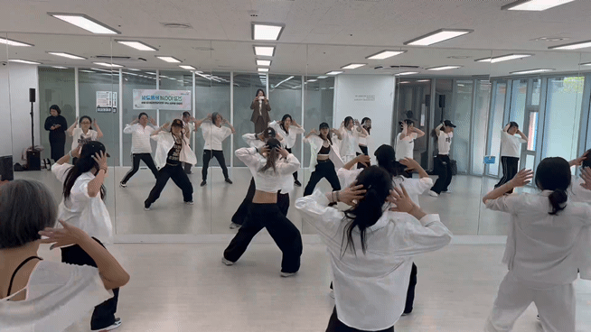9d6d528f692e837a47cf81c4637e7998_1779771669_1884.gif