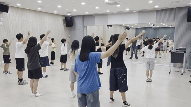 3fd04d3bc2fbfa252217afe3a0356bb4_1785128353_9237.gif 3fd04d3bc2fbfa252217afe3a0356bb4_1785128353_9237.gif
